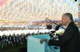 CUMHURBAŞKANI ERDOĞAN, AK PARTİ KAHRAMANMARAŞ İL TEŞKİLATI'NIN 7. OLAĞAN KONGRESİNE KATILDI. (HALİL ULUBEY - LİDER OLGUN/KAHRAMANMARAŞ-İHA)
Cumhurbaşkanı Recep Tayyip Erdoğan, "CHP'nin dediği gibi biz IMF'den borç alsaydık, Suriye'de, Libya'da, Irak'ta haksızlığa ses çıkarmasaydık kimse bizi hedef almazdı"dedi.