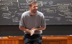 Futbol sahasından Harvard amfisine: Pique ders verdi