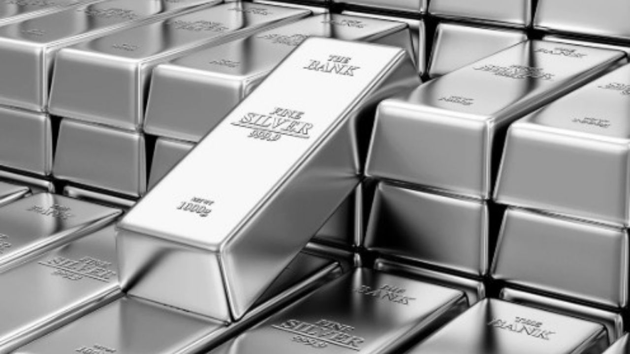 Gümüşte Tarihi Gün: Rekor Üstüne Rekor, Küresel Piyasalarda Alarm Seviyesi