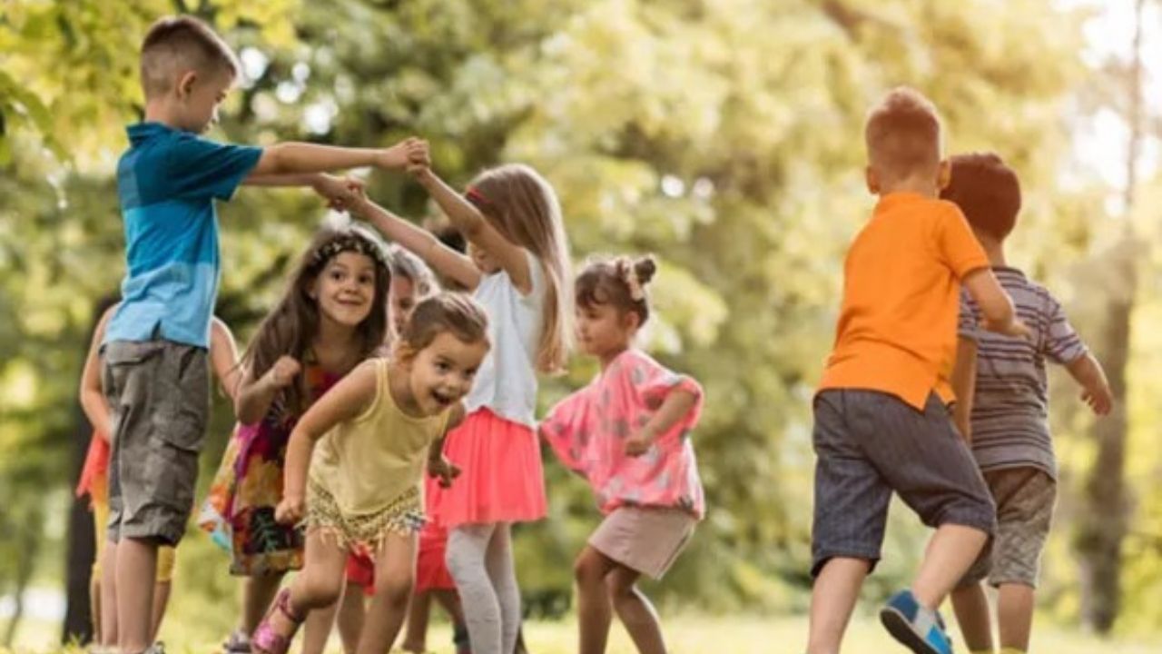 Üreme sağlığında alarm zilleri: Uzmanlardan “büyük aile” çağrısı