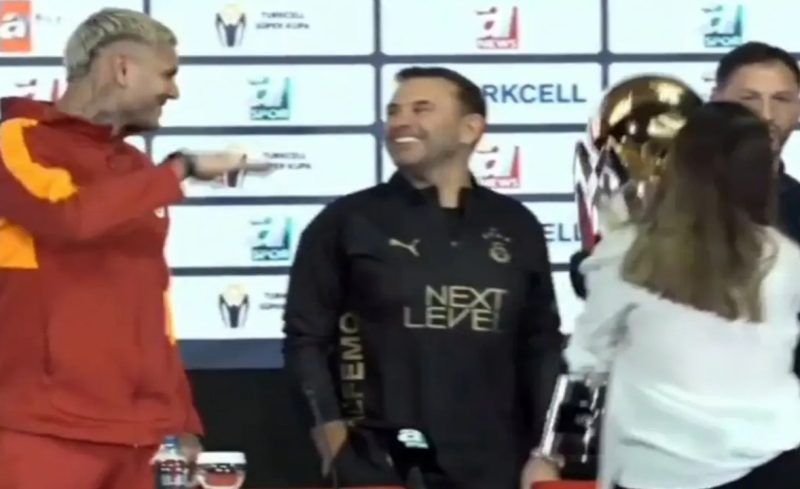 Icardi’den basın toplantısına damga vuran hareket: Sosyal medya ikiye bölündü